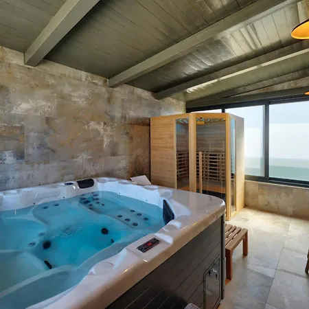 빌라 Pieron For 8 People Near Pula With Heated Pool &