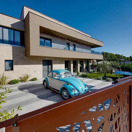 빌라 Pieron For 8 People Near Pula With Heated Pool & Marčana